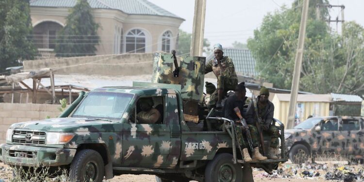 Au moins 40 villageois tués par balle lors des dernières violences dans le nord du Nigeria, touché par le conflit