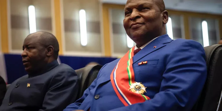 Centrafrique Faustin Archange Touadéra, « homme de paix » ou « président Wagner »