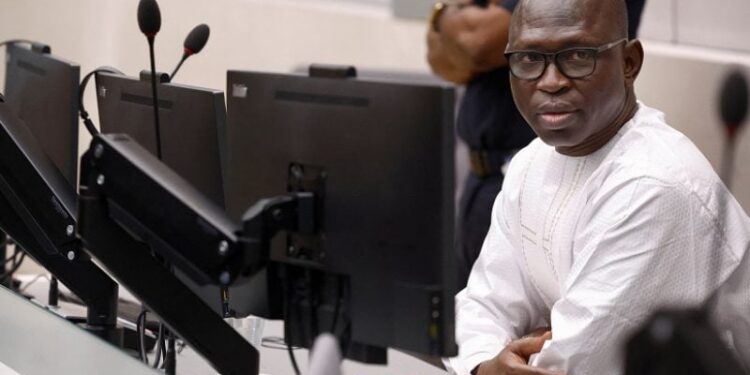 Maxime Mokom nie tout crime de guerre devant la CPI