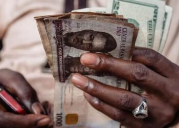 Colère au Nigeria face aux taxes sur les transferts d'argent