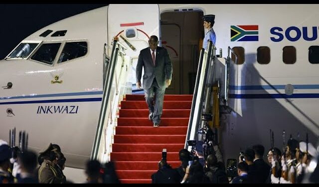 Cyril Ramaphosa arrive à Pékin pour le sommet Focac 2024