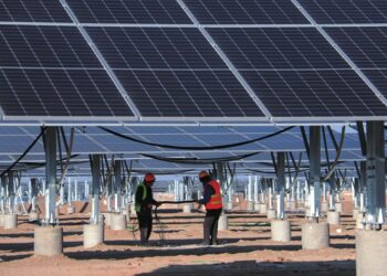 Des entreprises chinoises vont construire la plus grande centrale solaire de Namibie