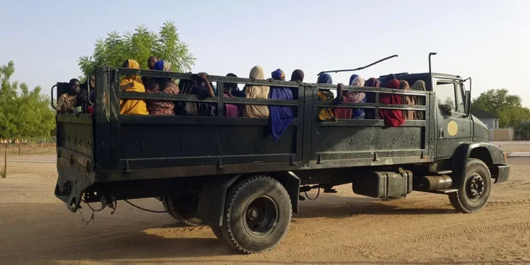 Des femmes maltraitées dans les cellules militaires nigérianes après avoir fui Boko Haram – Rapport