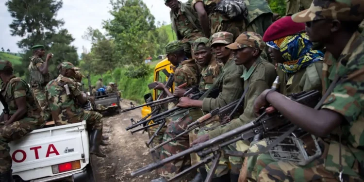 Deux armées accusées de soutenir les redoutés rebelles de la RDC