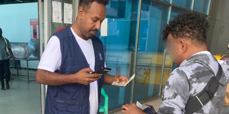 Interpol arrête 37 terroristes présumés en Afrique de l'Est, dans un contexte de menace croissante de l'EI