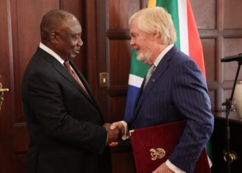 L'Afrique du Sud accepte les lettres de créance de l'ambassadeur américain dans un contexte de détente