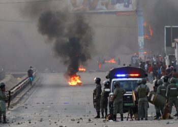 L'Afrique du Sud ferme sa principale frontière avec le Mozambique, invoquant des problèmes de sécurité dans le contexte des manifestations post-électorales