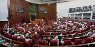 L'Assemblée nationale du Sénégal adopte une réforme constitutionnelle limitant les pouvoirs présidentiels