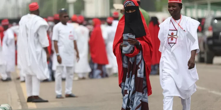 L'État de Kano au Nigéria organise des mariages de masse pour 1 800 couples