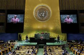 L'ONU déclare la traite transatlantique des esclaves crime contre l'humanité et exige des réparations.