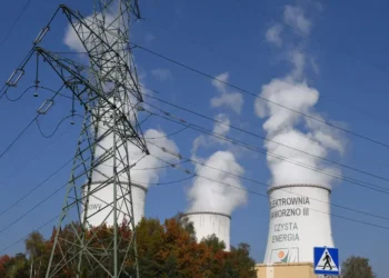 Alerte de l'ONU : Les niveaux mondiaux de CO2 atteignent des niveaux records, alimentant des phénomènes météorologiques extrêmes