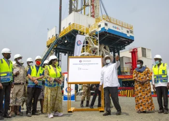 L'Ouganda lance son premier programme de forage pétrolier