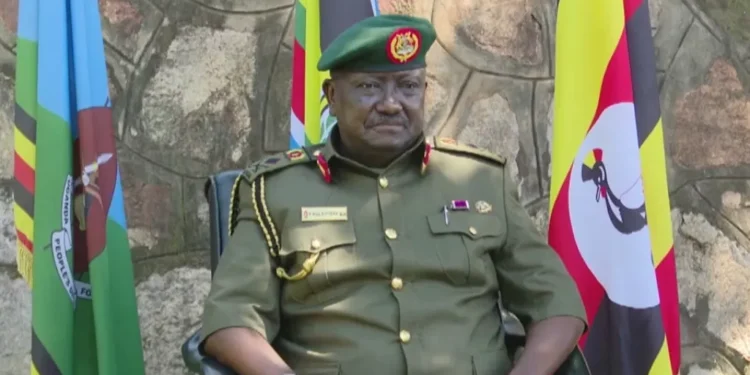 L'Ouganda traque les hommes armés qui ont tué deux touristes et leur guide