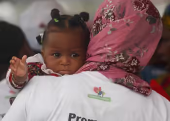 La Côte d’Ivoire lance une campagne de vaccination contre le paludisme ciblant les enfants