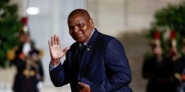 La Cour constitutionnelle centrafricaine autorise Touadéra à se présenter à l'élection présidentielle de décembre