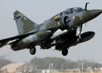 La France retire deux Mirage du Tchad pour marquer le début du retrait militaire
