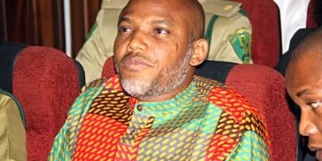 La Haute Cour du Nigeria condamne le leader séparatiste Nnamdi Kanu pour sept chefs d'accusation liés au terrorisme.