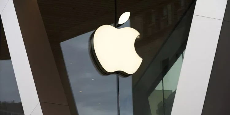 La RDC engage des poursuites pénales contre Apple pour utilisation présumée de minéraux illégaux