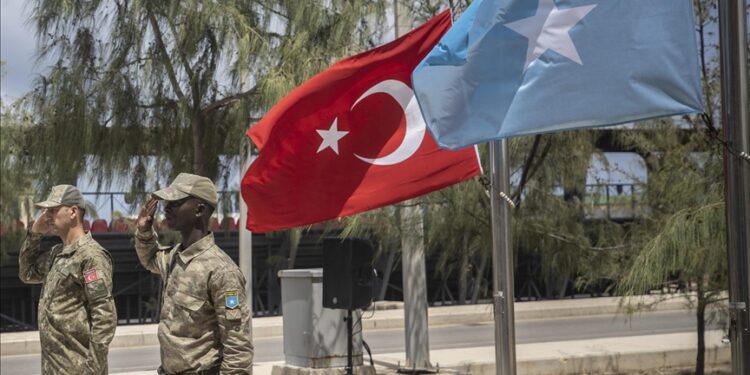 La Turquie approuve un déploiement militaire de deux ans en Somalie