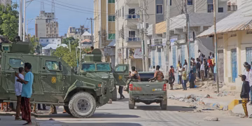 Mogadiscio, capitale somalienne, secouée par des tirs avant des manifestations prévues