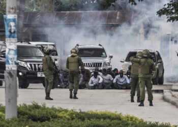 La police tanzanienne bloque l'accès aux domiciles des dirigeants des partis d'opposition