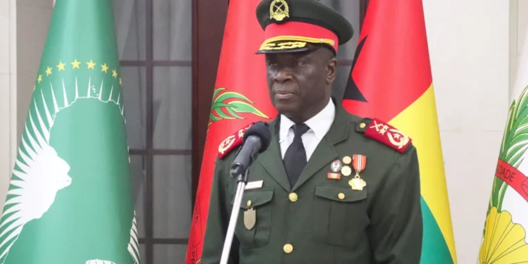 En Guinée-Bissau, les deux principaux partis d'opposition appellent au dialogue avec la junte militaire au pouvoir.