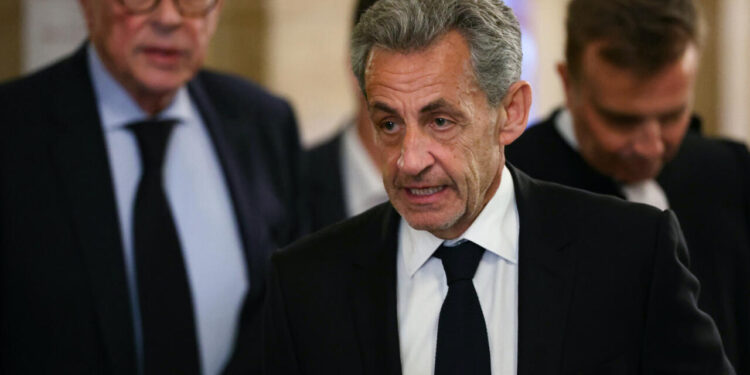 L'ancien président français Nicolas Sarkozy assiste aux dernières audiences du procès sur le financement du terrorisme en Libye