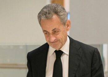 L'ancien président français Nicolas Sarkozy déchu de la Légion d'honneur