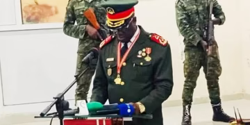 L'ancien président nigérian condamne le « coup d'État symbolique » en Guinée-Bissau