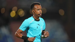 L'arbitre somalien Omar Artan se voit refuser l'entrée aux États-Unis avant la Coupe du Monde.