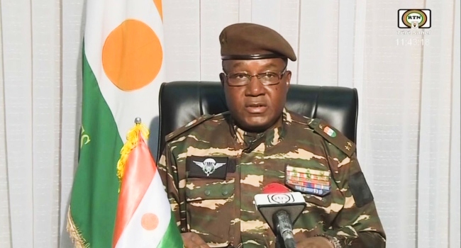 L'armée nigérienne « reprend progressivement le contrôle » après une mutinerie dans une base militaire