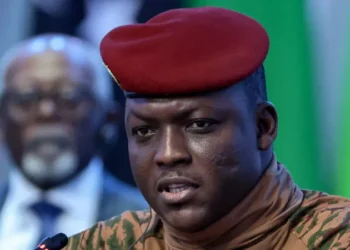 L’attaque d’une base militaire alimente les rumeurs de mutinerie au Burkina Faso