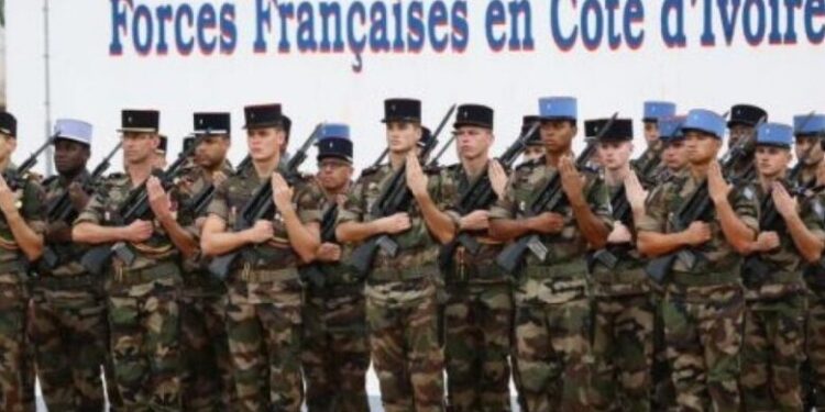 Le 20 février marque la remise officielle de la base française d'Abidjan