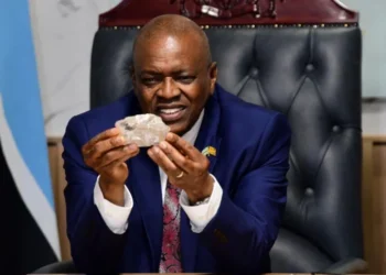 Le Botswana se rend aux urnes avec la baisse de la production de diamants au centre des préoccupations
