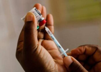 Le Cameroun déploie le premier vaccin contre le paludisme au monde