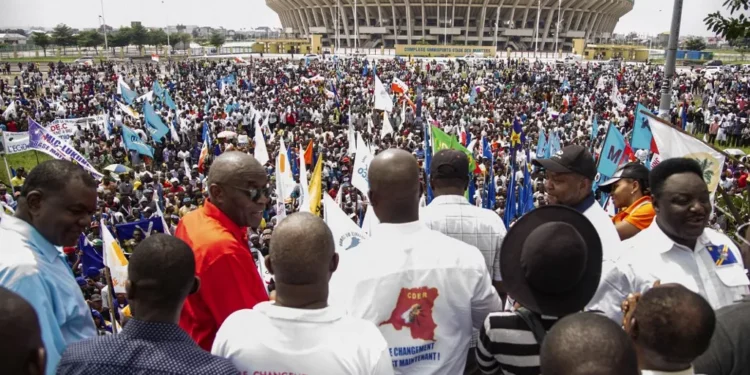 Le Congo lance une campagne électorale d'un mois dans un contexte d'incertitude politique