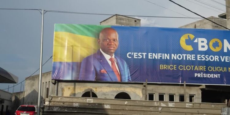 Le Gabon se prépare pour sa première élection présidentielle depuis le coup d'État de 2023, le président par intérim devrait l'emporter.