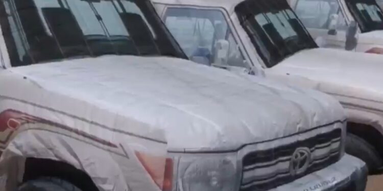 Le Mali saisit des véhicules gonflables que des groupes armés envisageaient d'utiliser comme leurres.