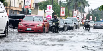 Le Nigeria émet une alerte aux inondations pour 14 États alors que la saison des pluies s'intensifie.