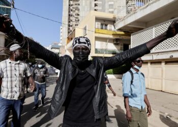 Le Parlement sénégalais reporte les élections à décembre
