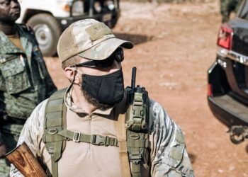 Le chef de la RCA soutenu par Wagner demande aux électeurs d'abolir les limites de mandats