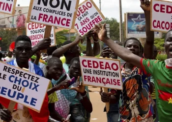 Le gouvernement du Burkina Faso réfute les préoccupations de la CEDEAO et affirme son engagement en faveur de la sécurité