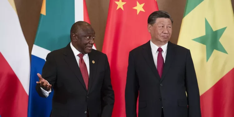 Le ministre sud-africain des Relations internationales salue les liens avec la Chine, à l'approche du sommet des BRICS
