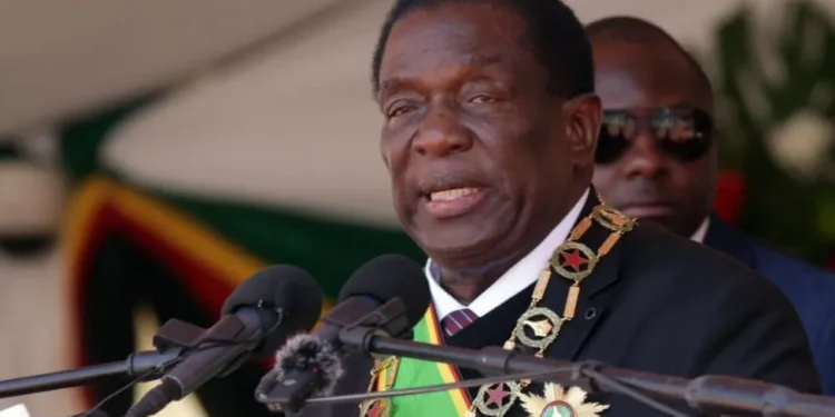 Le parti au pouvoir Zanu-PF au Zimbabwe remporte la majorité des deux tiers