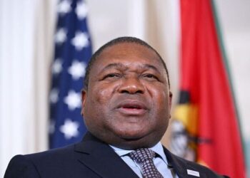 Le parti au pouvoir au Mozambique nomme un nouveau chef avant les élections