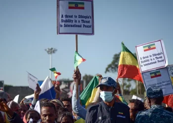 Un parti d'opposition éthiopien dénonce l'interdiction comme une menace pour l'accord de paix.