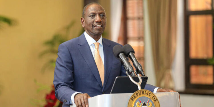 Le président Ruto évoque une nouvelle stratégie fiscale suite aux manifestations contre le projet de loi sur les impôts