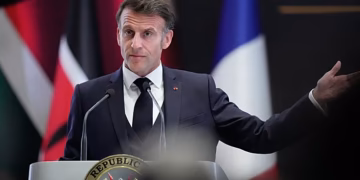 Le président français Emmanuel Macron défend le rôle de l'Europe en Afrique et appelle à une nouvelle ère à Nairobi.
