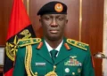 Le président nigérian Bola Tinubu approuve une augmentation de salaire pouvant atteindre 80 % pour les militaires.