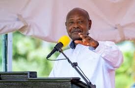 Le président ougandais Yoweri Museveni remporte un septième mandat avec 71,65 % des voix